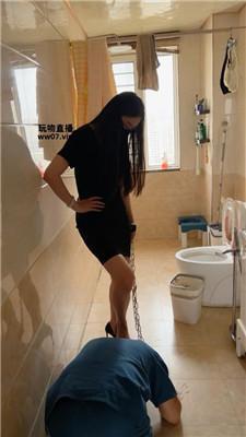 斯羽情侣主吃厕纸/高跟踩踏/狠抽耳光双视角版JS250326-40