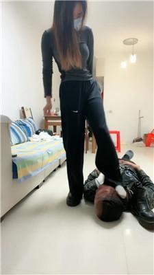 锅盖导演双S-学生小妹暴揍班主任下 JS250330-20