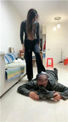 锅盖导演双S-学生小妹暴揍班主任下 JS250330-20