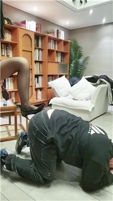 乔伊白领S-高跟黑丝踩-鞭打 bf51837