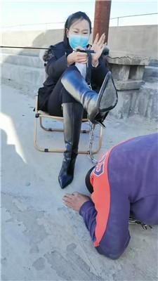 斯羽情侣主户外狗链拴狗虐双视角版  JS250329-6