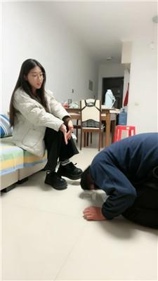 锅盖导演连环抽耳光 JS250329-8