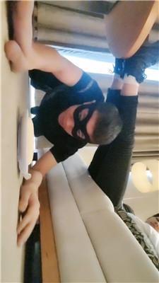 苏老师脏鞋碾压踩喂食-沉浸式恋足完整版 JS250331-19