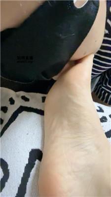 安安sama碾压踩踏-玉足狂舔 JS250331-28