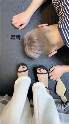 安安sama碾压踩踏-玉足狂舔 JS250331-28