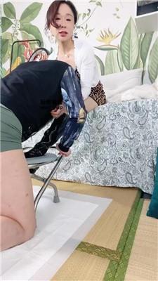 欧尼酱姐姐清理脏长靴-坐脸窒息-鞭打 JS250331-5