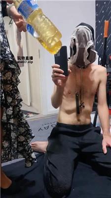 胖虎内裤套头羞辱兄弟奴 JS250331-4