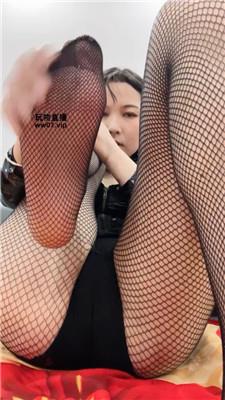 姗姗皮衣女王抖胸    250329-17