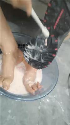 曼婷狗嘴伺候沐足 JS250414-11