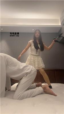 球球骑马狗爬-黑棉袜脚踩踏 bf52306